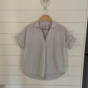 Madewell Courier Backbutton shirt